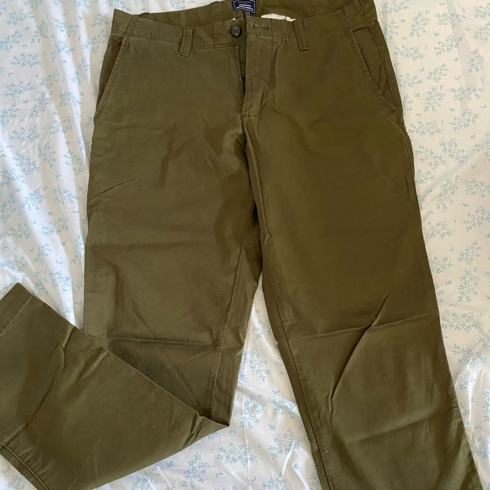 GAP Matcha Pants